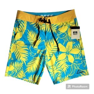 Reef Men's Blue & Yellow Board Shorts | Size 30W | NWT